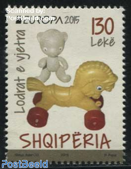 Europa, Old Toys 1v