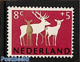 8+5c, Deers, Stamp out of set