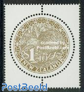 Round kiwi stamp 1v gold