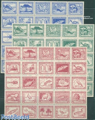 Collection De 7 Timbres Des Comores 1976-80 - Thème Papillons - Oblitérés Machine