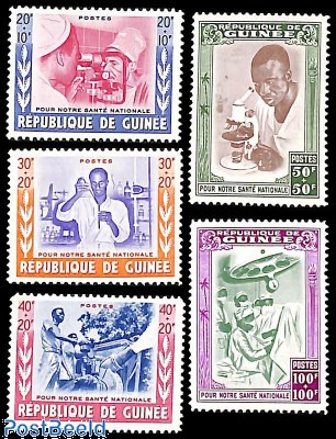 Timbre ARGENT Jean Paul II République de Guinee
