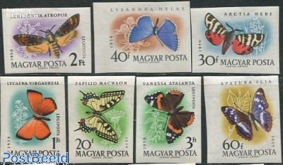 Timbres sur les oiseaux et papillons - Collection