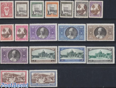 200 Timbres Divers Du Vatican - Collection Vatikanstadt Pour Philatélistes Passionnés