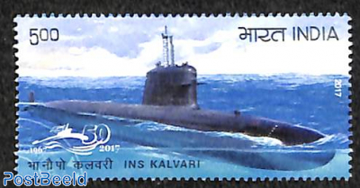 Submarine 1v